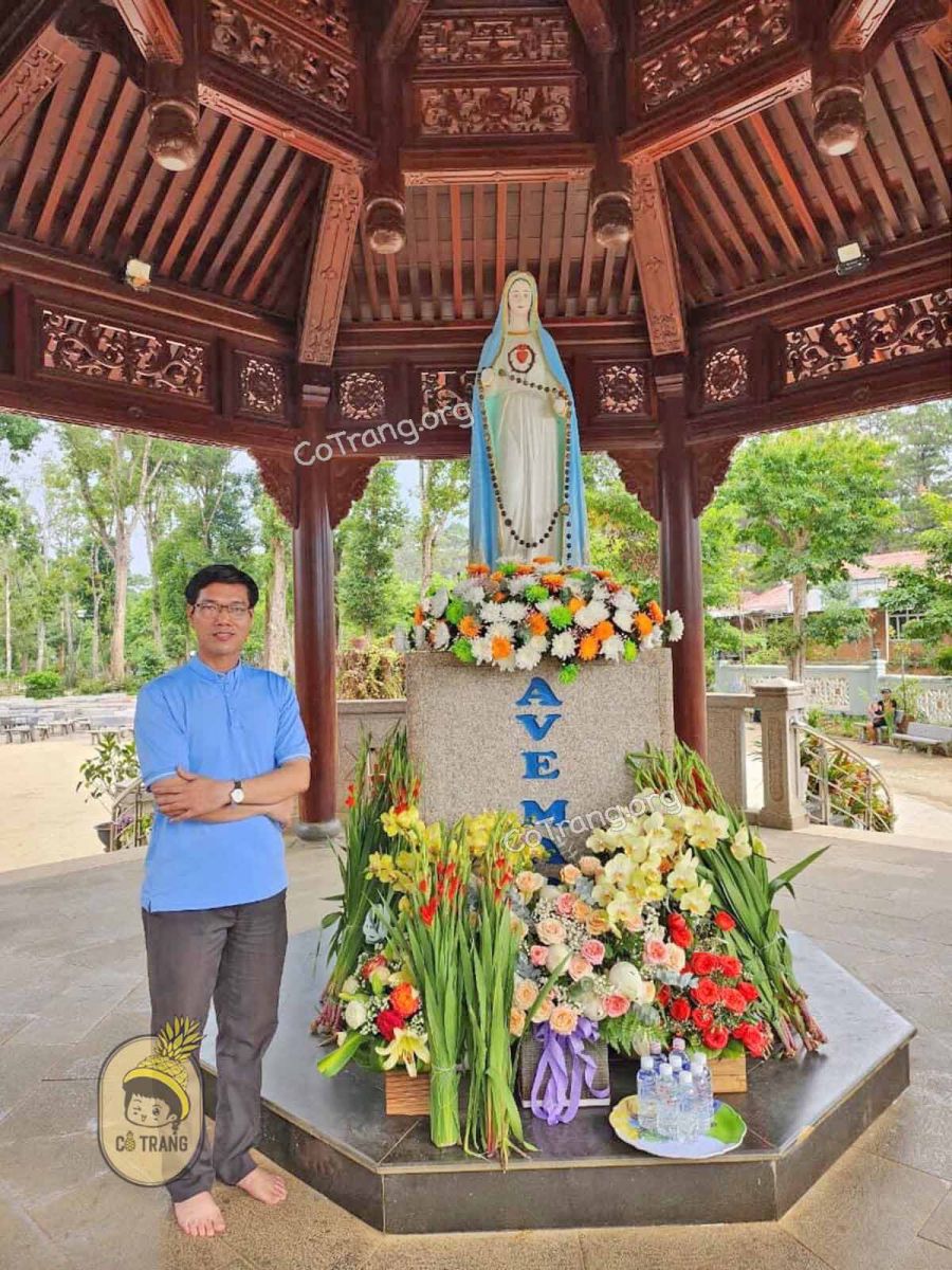 đức mẹ măng đen kon tum