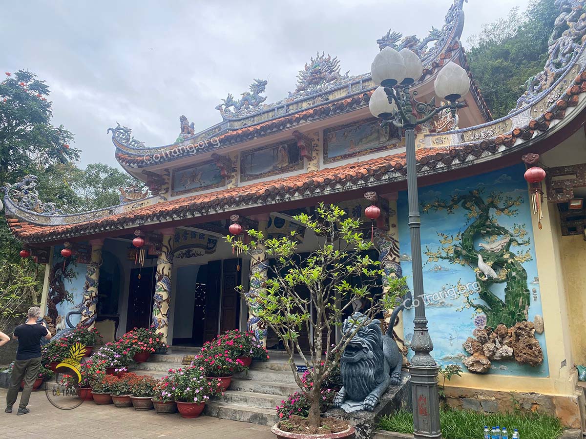 chùa linh ứng ngũ hành sơn đà nẵng
