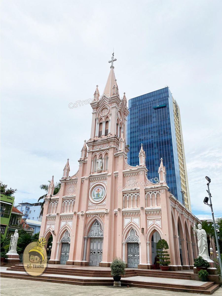 nhà thờ con gà đà nẵng