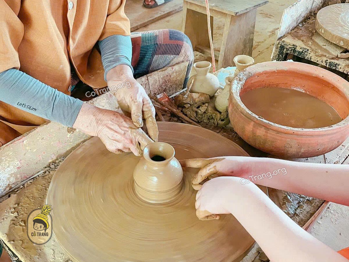 làng gốm thanh hà hội an