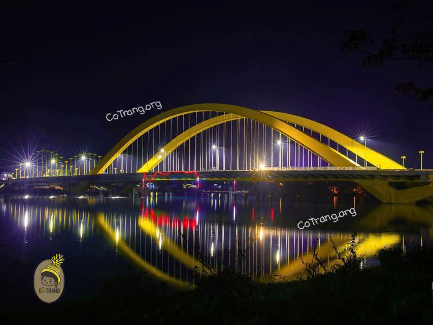 cầu nguyễn hoàng huế