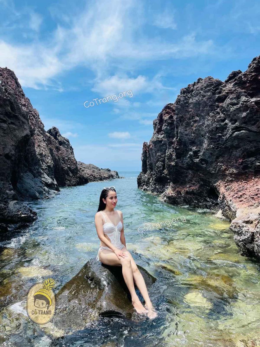 Khe Đá Sung Sướng - Phú Quý ( Ảnh sưu tầm)